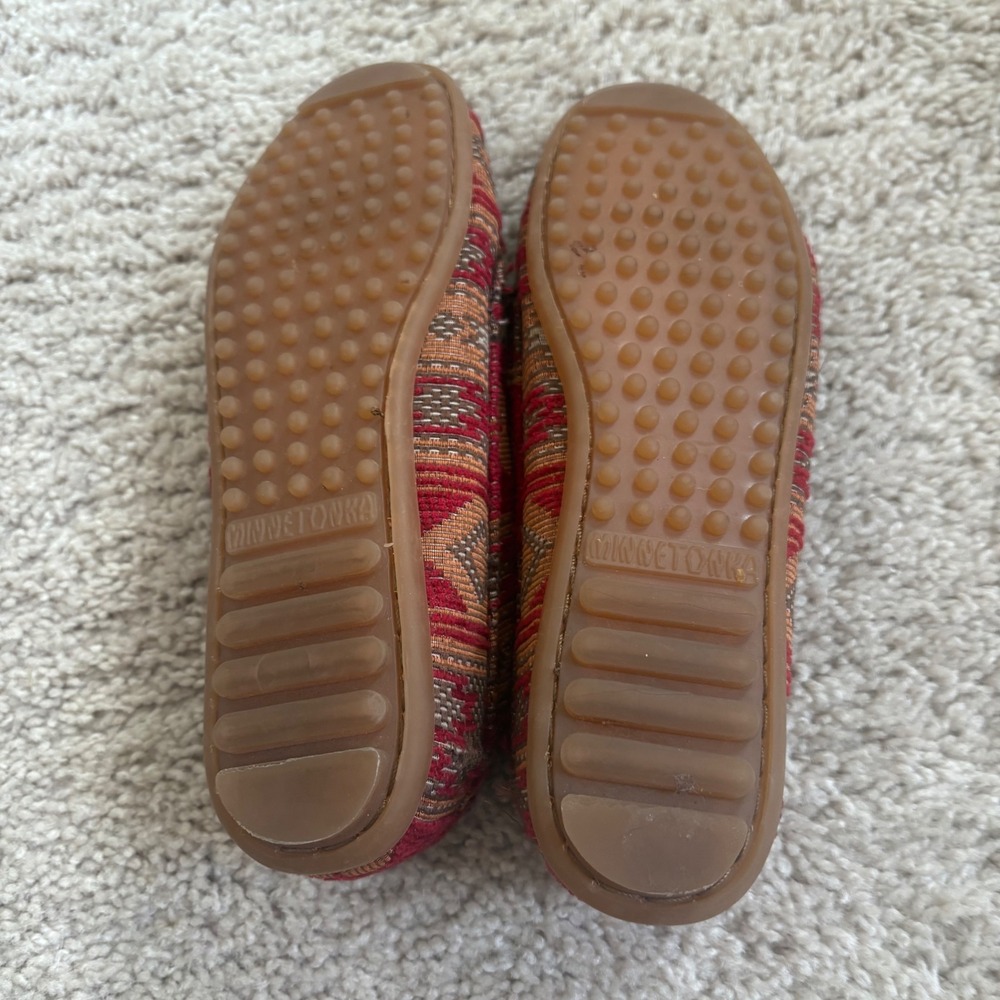 Minnetonka Women's Moccasin Slippers Aztec Woven Textile Slip On Shoes Size 5.5 - Picture 5 of 8